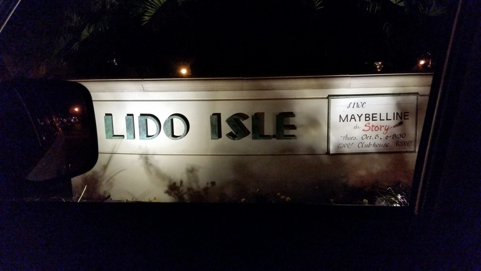 Lido Isle Women’s Club in Newport Beach Welcomes Author Sharrie Williams and The Maybelline Story