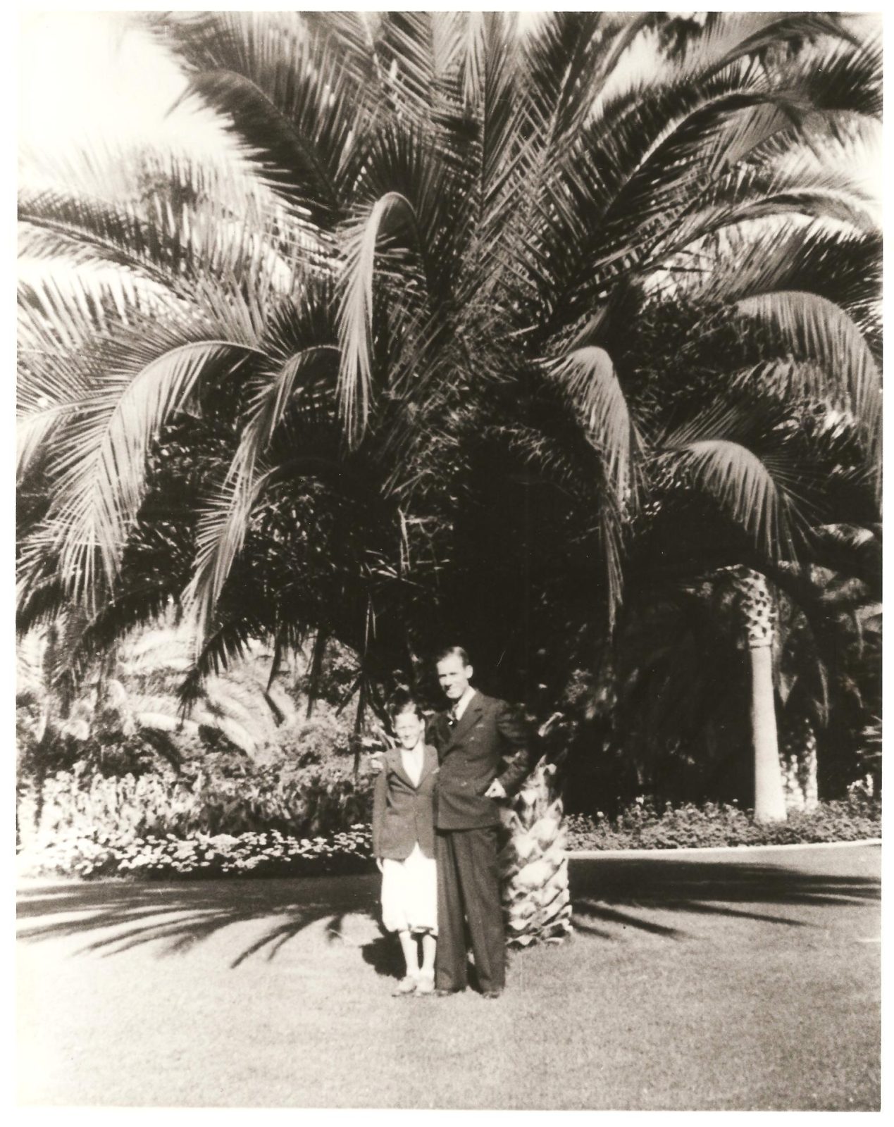 Billy the Kid discovers California in 1935.