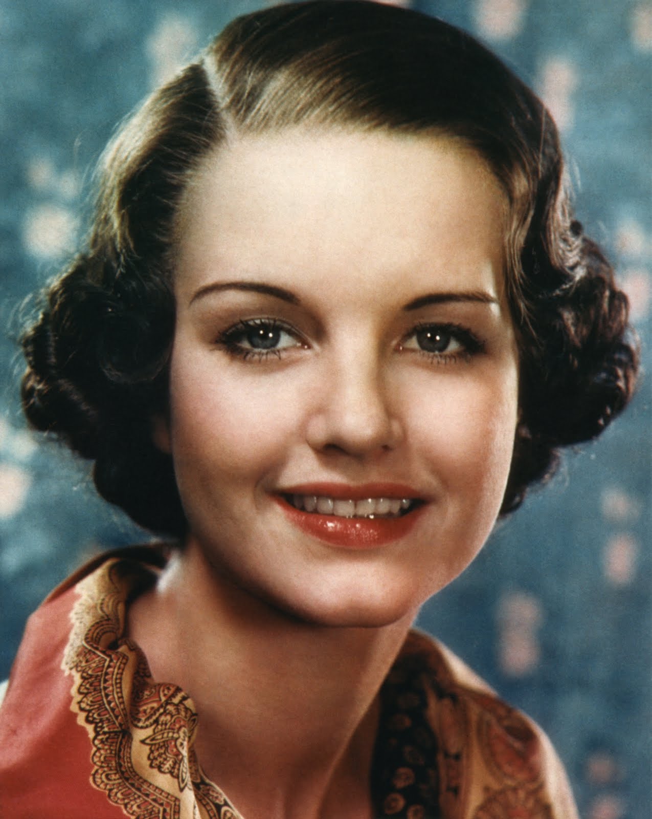 Maybelline Model Rochelle Hudson, 1930’s actress who’s star faded to soon
