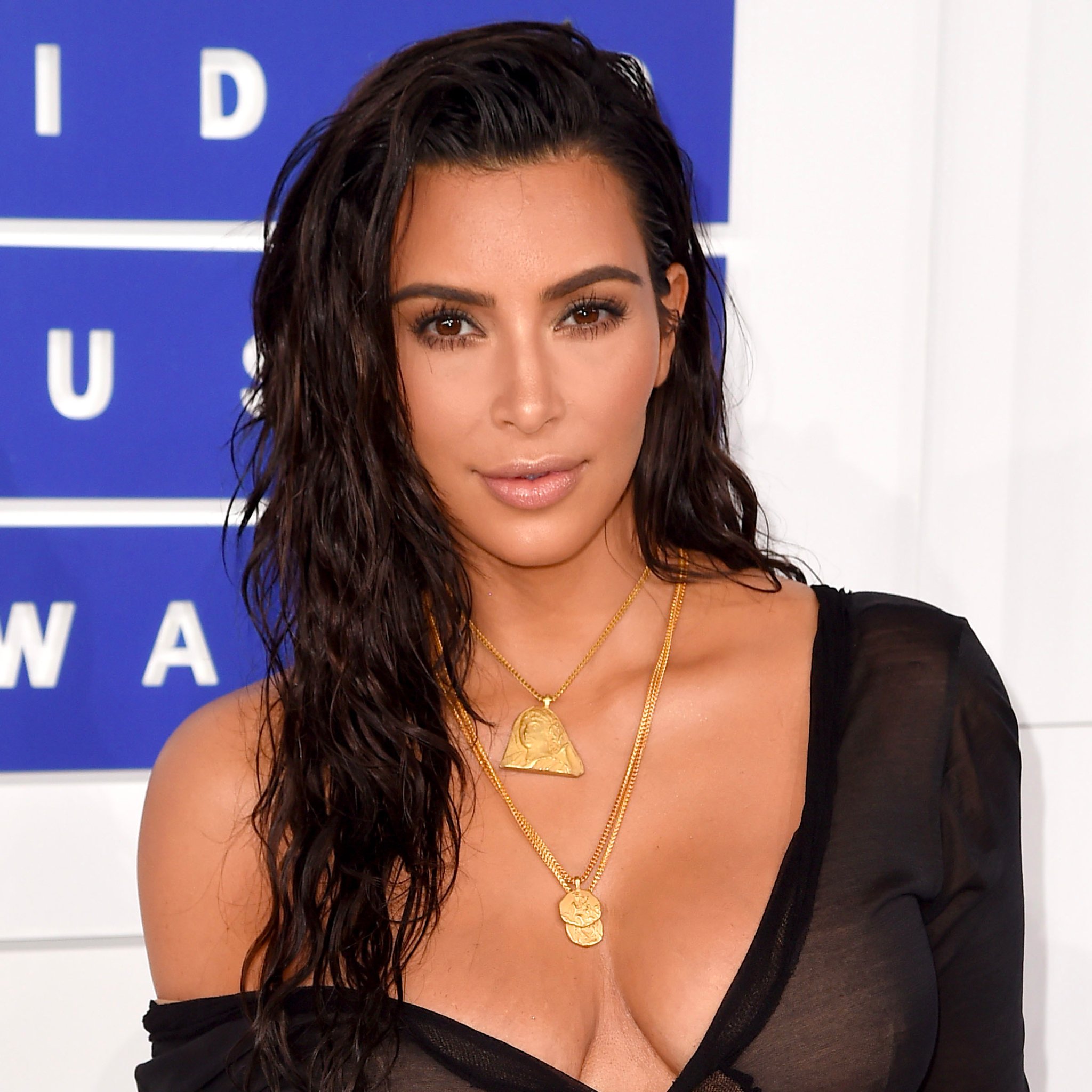 Sharrie Williams comments on our fascination with the Kardashians, especially Kim Kardashian and whether she personifies a new Hollywood very different for the old Hollywood.