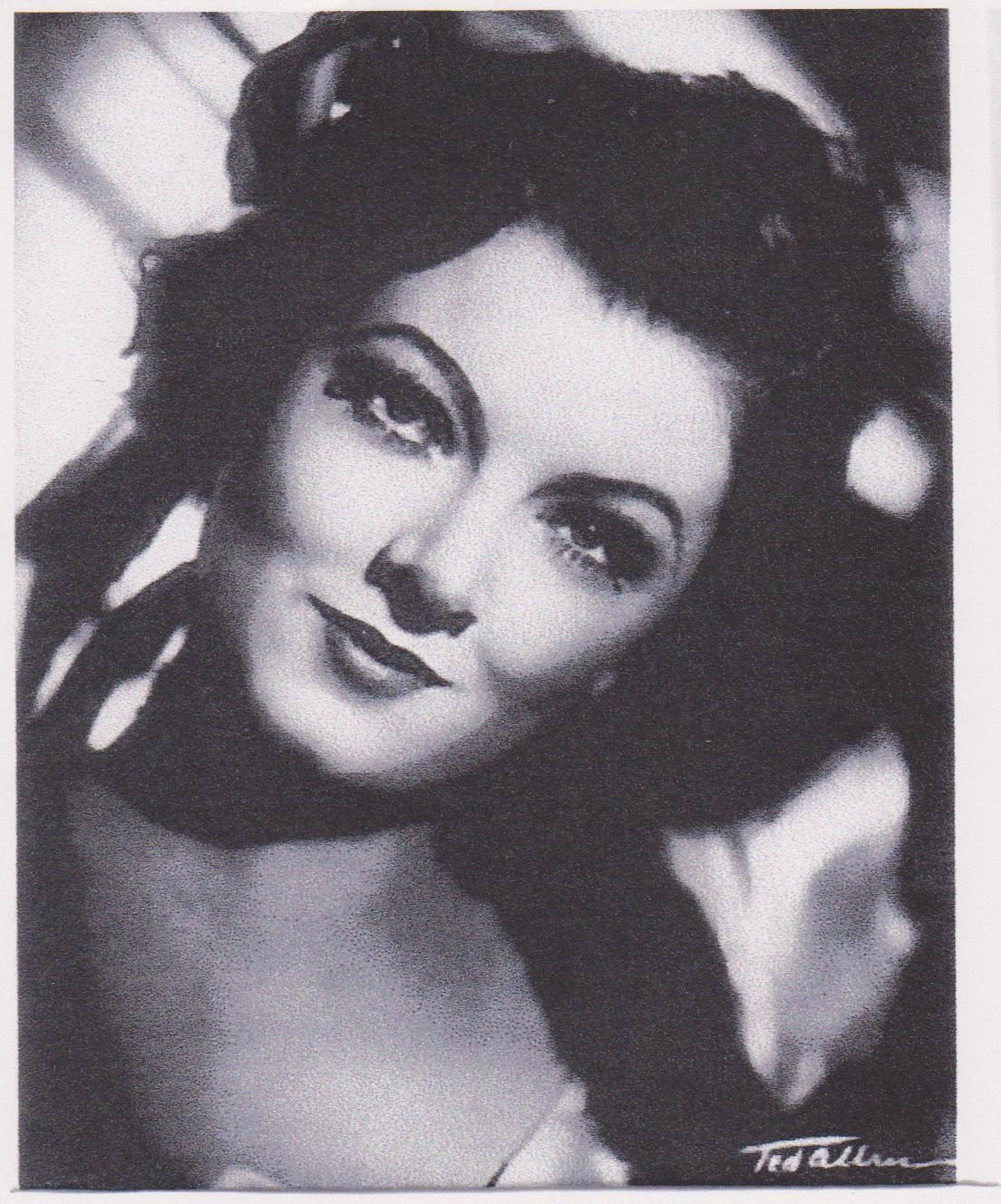 Maybelline profits go off the charts with actress Myrna Loy in 1934.