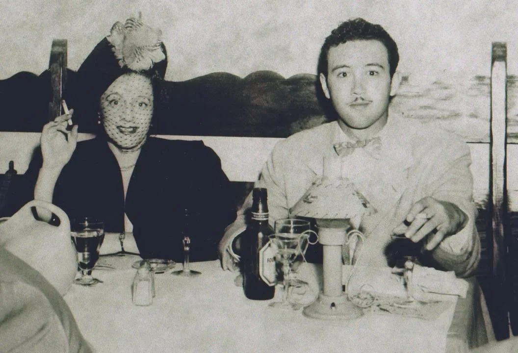 THE MAYBELLINE STORY : Miss Maybelline, the pied piper and Hobby the clow…