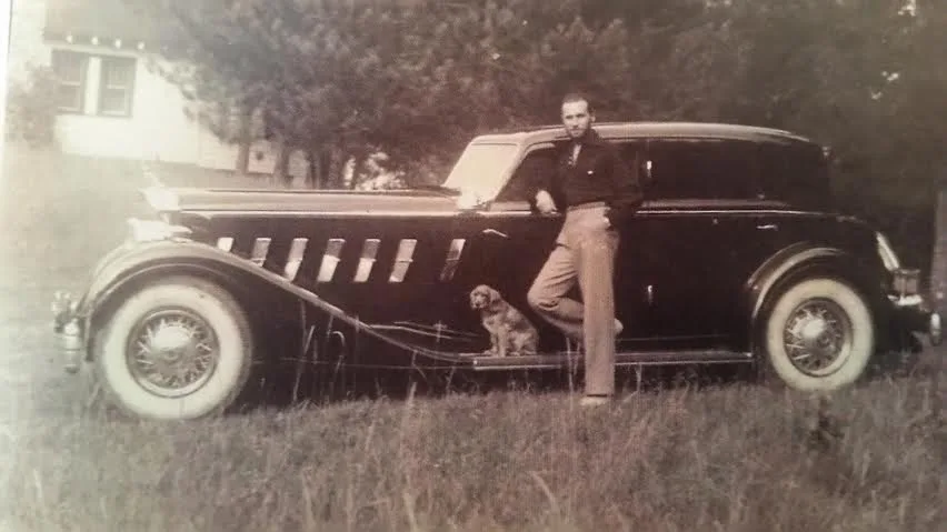 1934 Packard sold at auction for $3.63 million. Experts say it wasn’t the original car owned by Maybelline owner, Tom Lyle Willimas