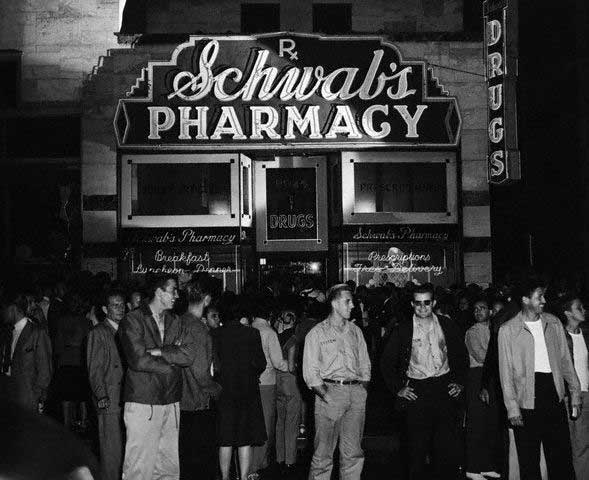 Maybelline and the teenage market, Post WW ll, USA.
