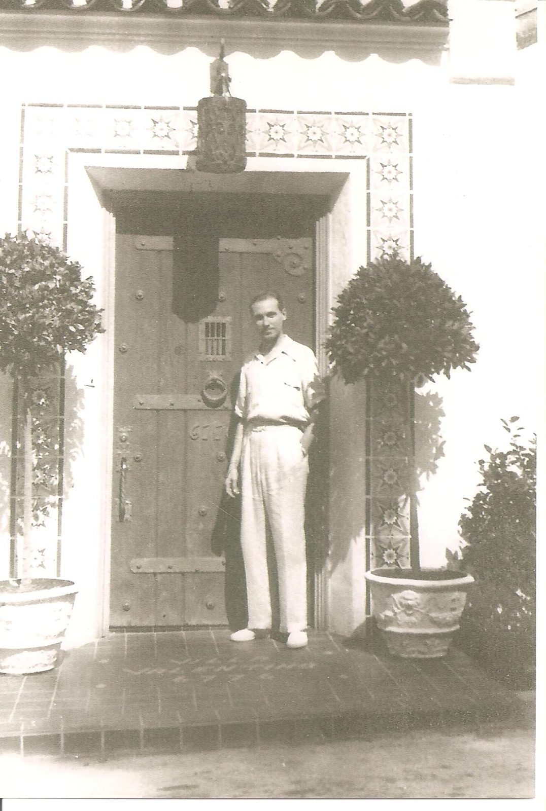 OLD HOLLYWOOD pictures and letters from the Villa Valentino during the 1940s