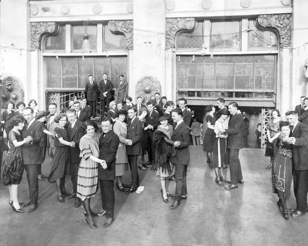 BIG BANDS JUMP STARTED IN CHICAGO BALLROOMS.