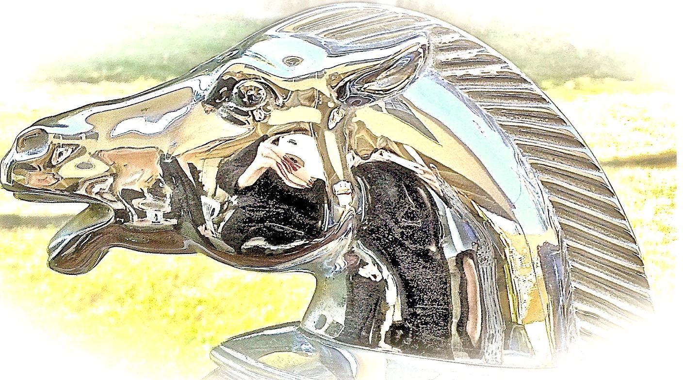 1940 PACKARD VICTORIA ART DECO HOOD ORNAMENT.