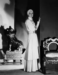 Old Hollywood means, The Maybelline Story.