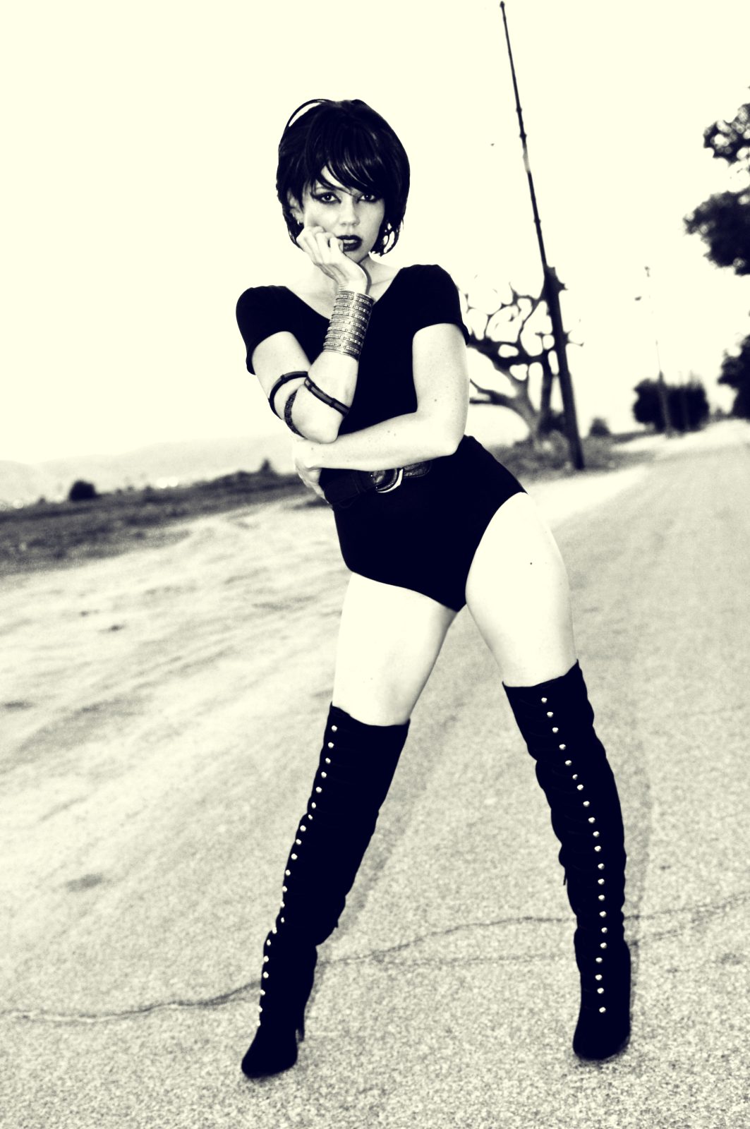 Guest Blogger Alicia Dufour says “Check out Sharrie Williams new website at sharriewilliams.com”
