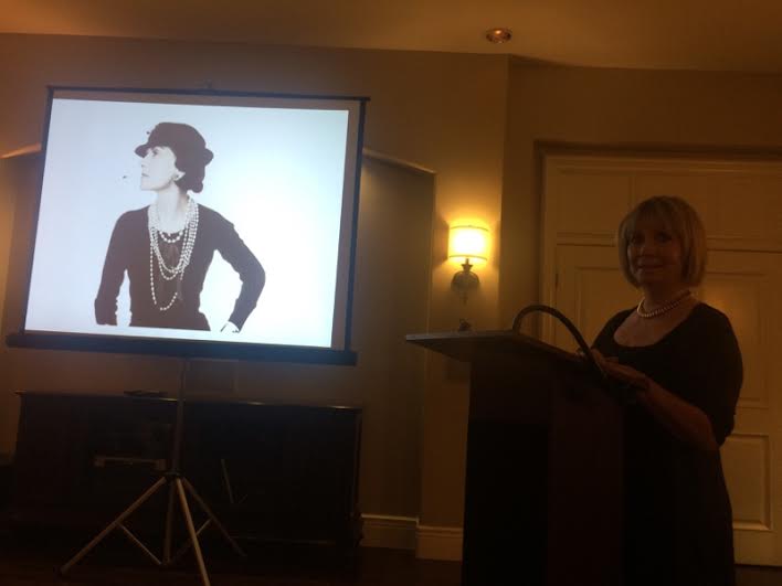 Lido Isle Women’s Club in Newport Beach Welcomes Author Sharrie Williams and The Maybelline Story