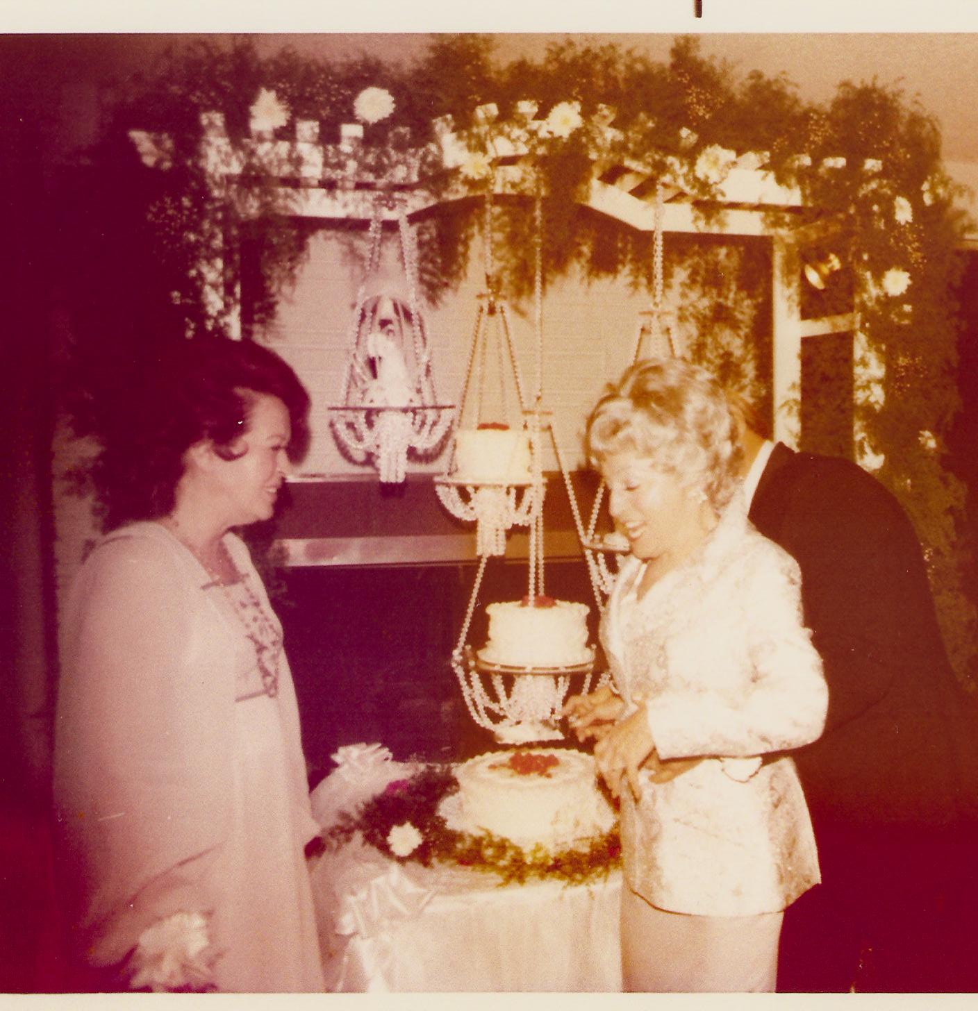 Maybelline Heiress Evelyn Williams becomes a Bride in her 70’s.