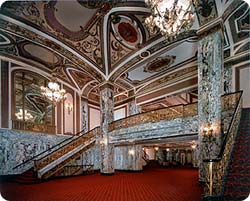 Chicago’s, Elaborate Movie Palaces,